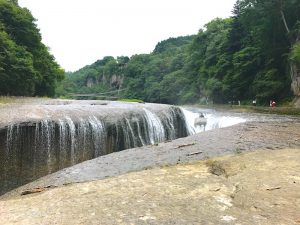 吹割の滝