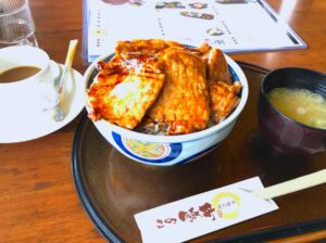 しらぬか恋問 この豚丼