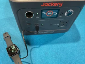 Jackery ポータブル電源 300 Plus